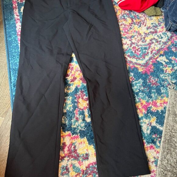 The Reset R Label small pants - Picture 4 of 8